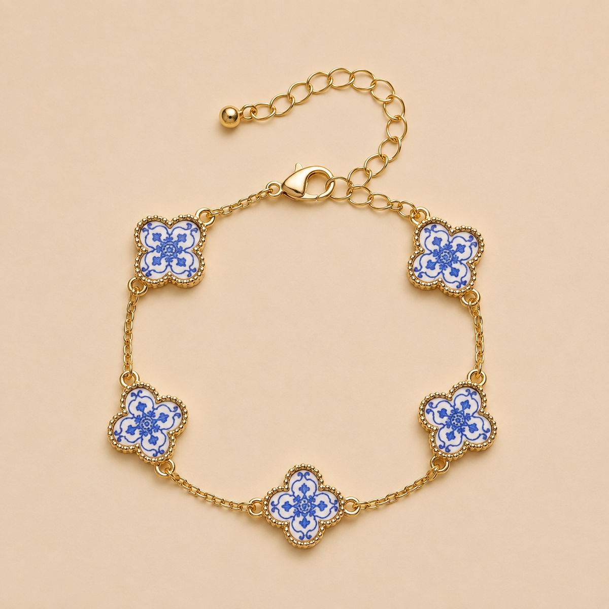 Floral White/Blue Clover Shell Charm Enamel Bracelet